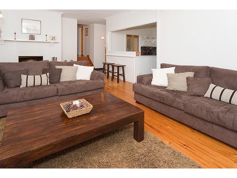 14 Backhouse Avenue CRAFERS 5152, Crafers SA 5152