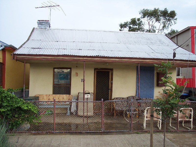 19 Liddon Place PORT ADELAIDE 5015, Port Adelaide SA 5015