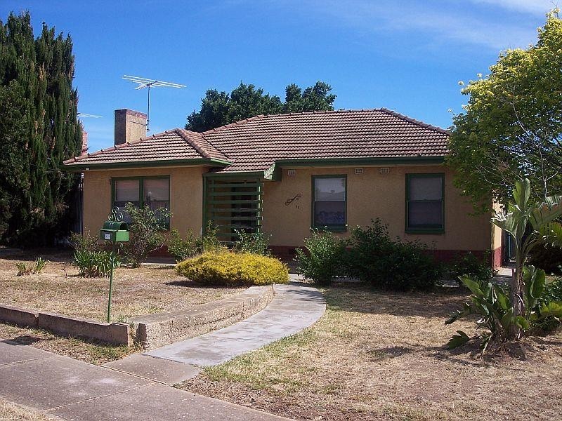 11 Alderney  Avenue CLEARVIEW 5085, Clearview SA 5085
