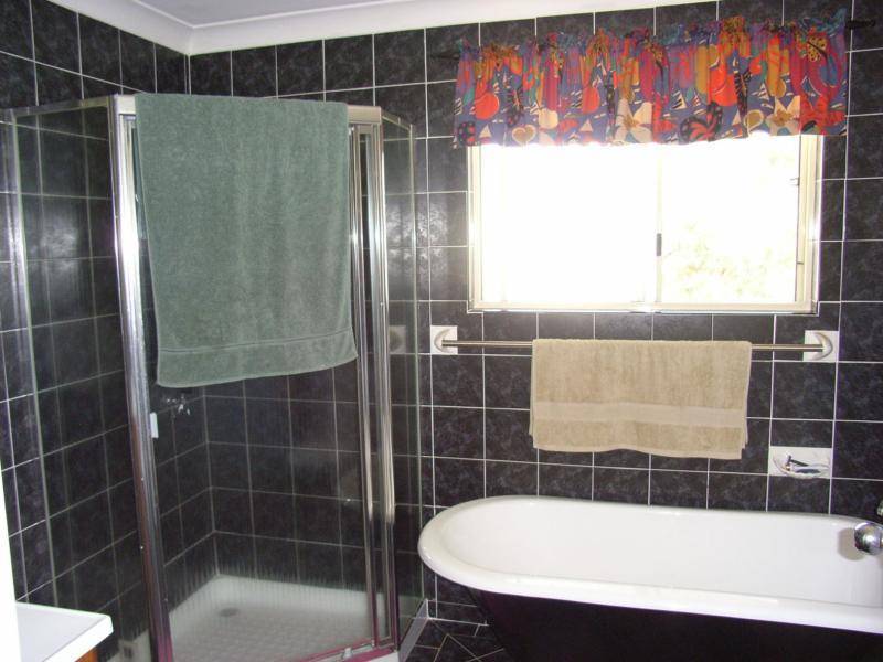 1 Platypus Road BERKELEY VALE 2261, Berkeley Vale NSW 2261