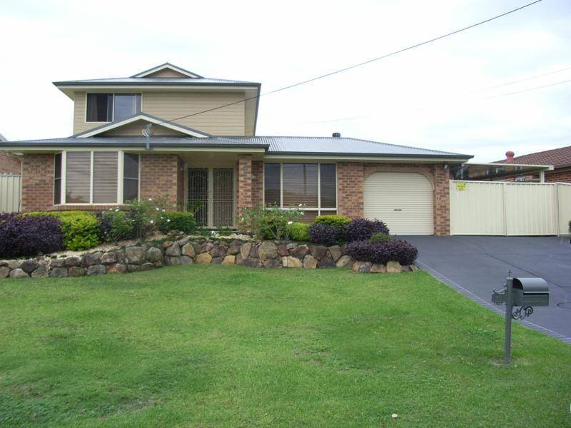 10 Scarborough Place BATEAU BAY 2261, Bateau Bay NSW 2261