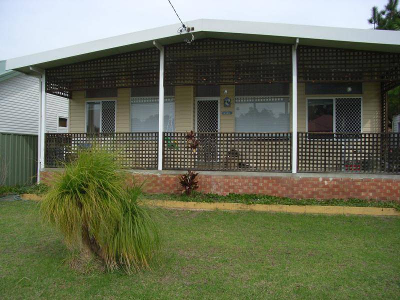 9 Gladstan Avenue LONG JETTY 2261, Long Jetty NSW 2261