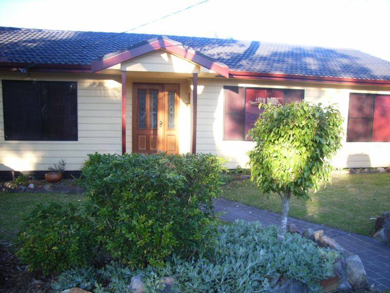 54  Hume Boulevard KILLARNEY VALE 2261, Killarney Vale NSW 2261