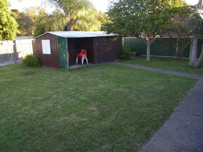 51 Rushby Street BATEAU BAY 2261, Bateau Bay NSW 2261