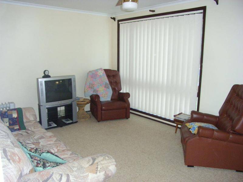 51 Rushby Street BATEAU BAY 2261, Bateau Bay NSW 2261