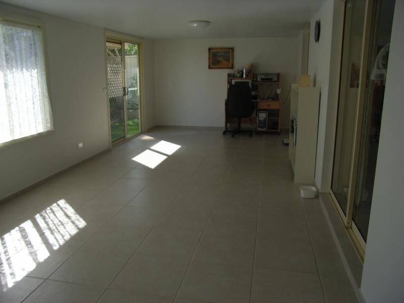 9 Borrodale Avenue BATEAU BAY 2261, Bateau Bay NSW 2261