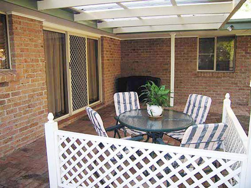 9 Altona Avenue BATEAU BAY 2261, Bateau Bay NSW 2261