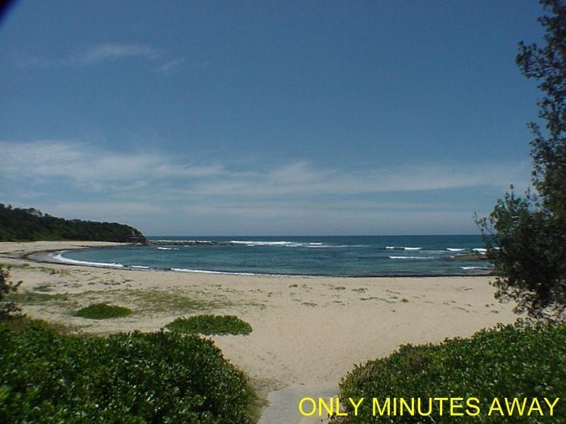 1 Shakespeare Avenue BATEAU BAY 2261, Bateau Bay NSW 2261