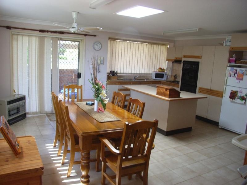 27  Sirius Avenue BATEAU BAY 2261, Bateau Bay NSW 2261