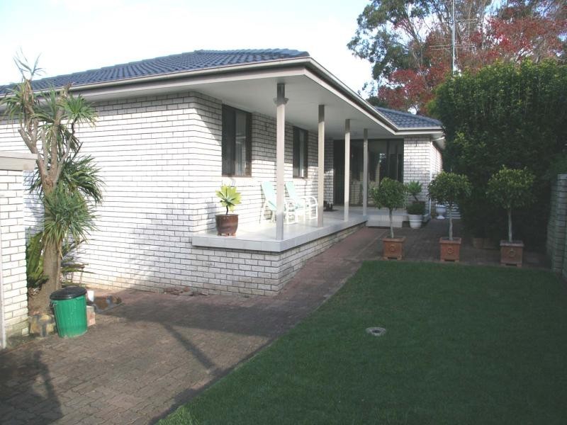 8 Belford Avenue BATEAU BAY 2261, Bateau Bay NSW 2261