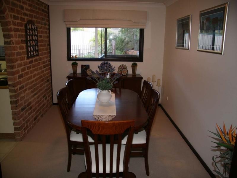8 Belford Avenue BATEAU BAY 2261, Bateau Bay NSW 2261