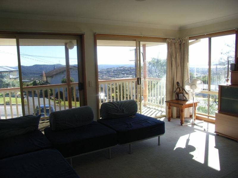 16 Stephenson Road BATEAU BAY 2261, Bateau Bay NSW 2261