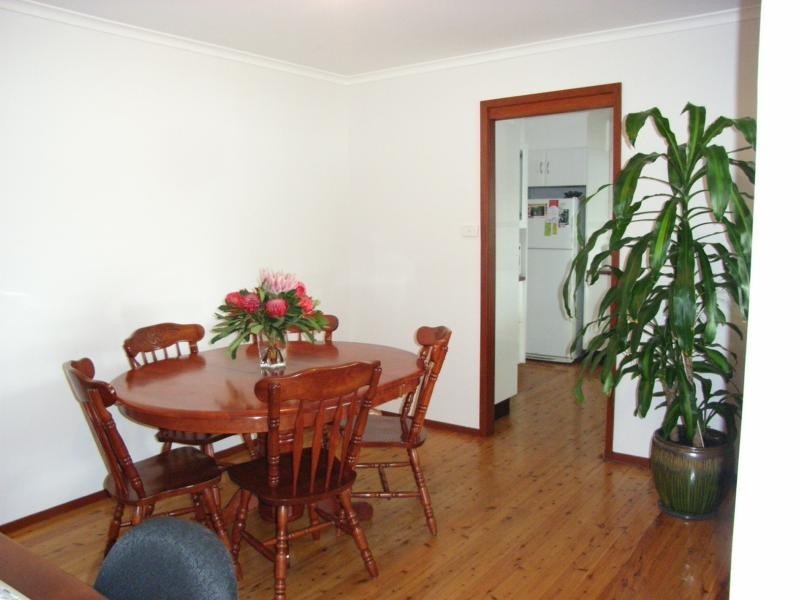 70 Kathleen White Crescent KILLARNEY VALE 2261, Killarney Vale NSW 2261