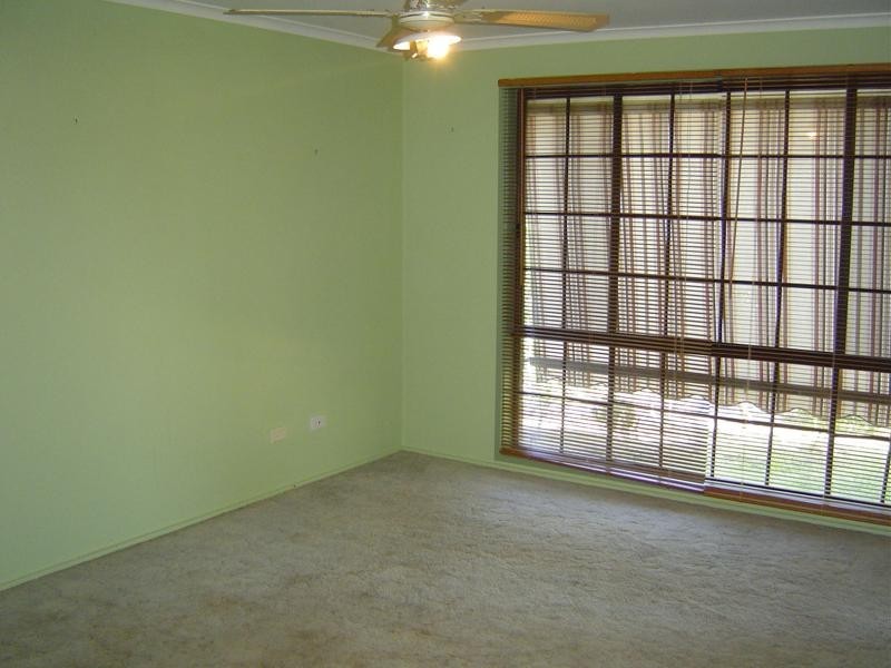 2 Lancaster Parade BATEAU BAY 2261, Bateau Bay NSW 2261