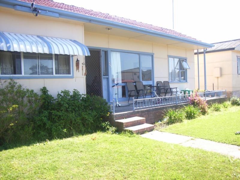 35 Farrar Road KILLARNEY VALE 2261, Killarney Vale NSW 2261