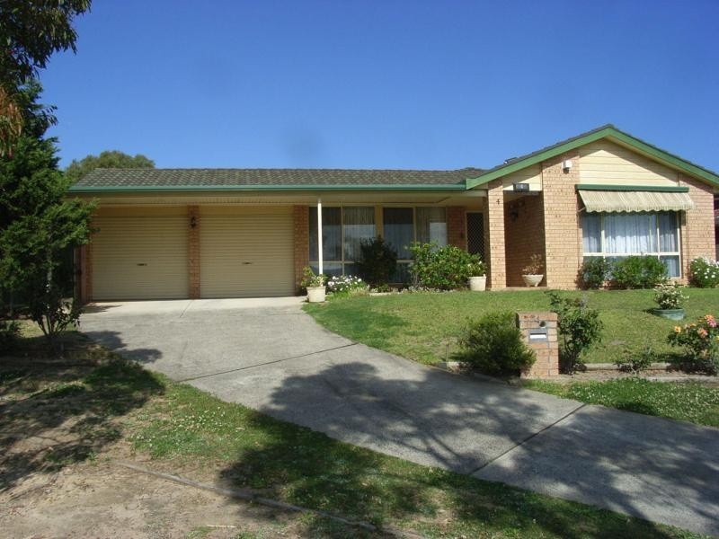 4 Ruth Place BATEAU BAY 2261, Bateau Bay NSW 2261