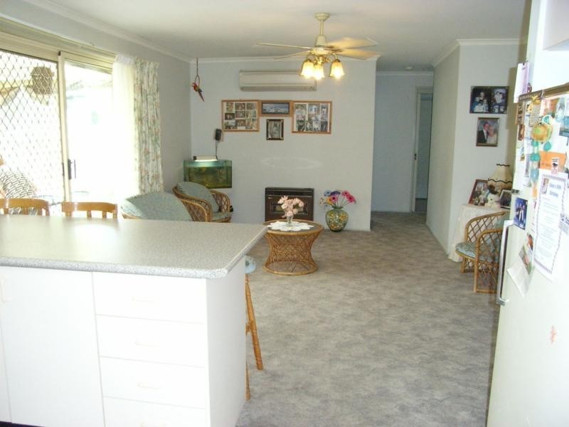 4 Ruth Place BATEAU BAY 2261, Bateau Bay NSW 2261