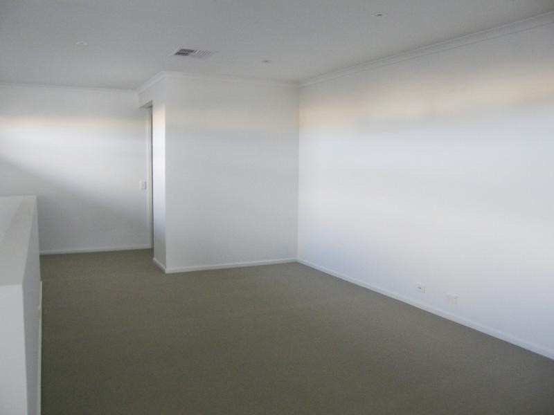 13 Mowbray Street MAWSON LAKES 5095, Mawson Lakes SA 5095