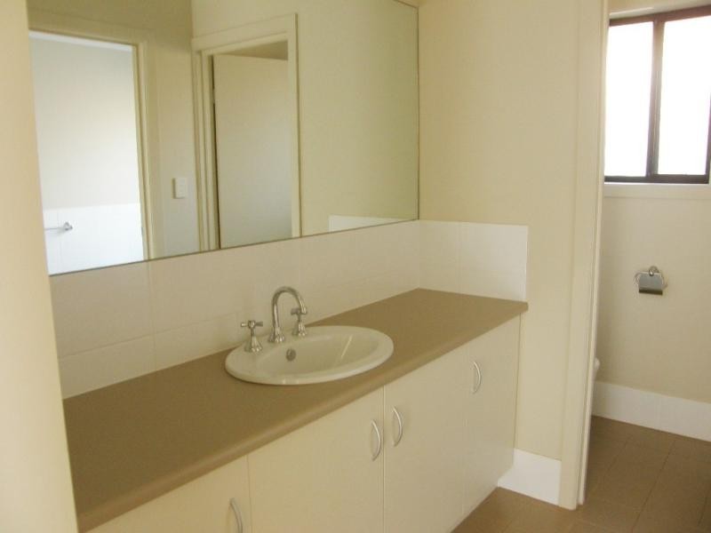 8 Neilson Court MUNNO PARA WEST 5115, Munno Para West SA 5115