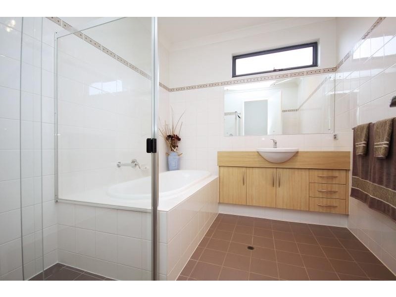 11 Innes Circuit MAWSON LAKES 5095, Mawson Lakes SA 5095