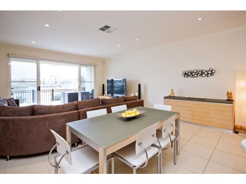 17 Santorini Walk MAWSON LAKES 5095, Mawson Lakes SA 5095