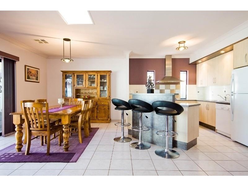 14 Maple Circuit MAWSON LAKES 5095, Mawson Lakes SA 5095