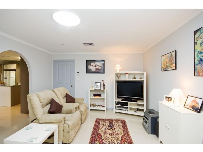 8C Bolingbroke Avenue DEVON PARK 5008, Devon Park SA 5008