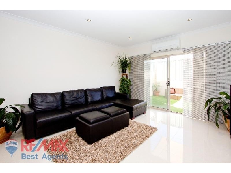 21a Coventry Street MAWSON LAKES 5095, Mawson Lakes SA 5095