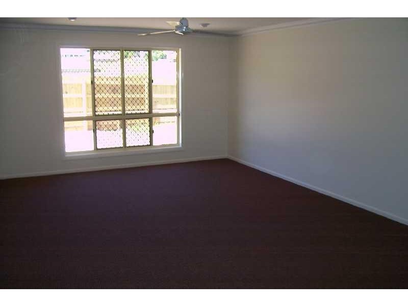 38 Bauhinia Street BOYNE ISLAND 4680, Boyne Island QLD 4680
