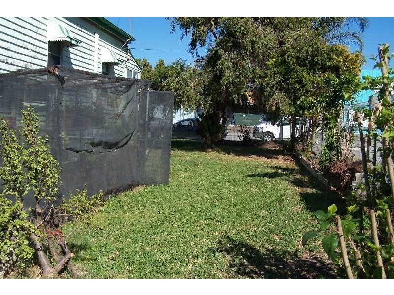 24 Off Street GLADSTONE 4680, Gladstone QLD 4680