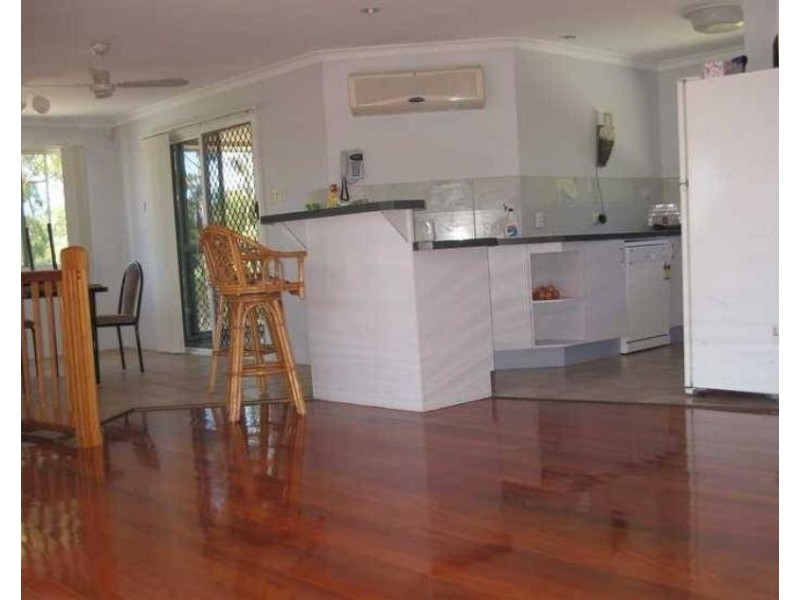 25 Centenary Drive BOYNE ISLAND 4680, Boyne Island QLD 4680