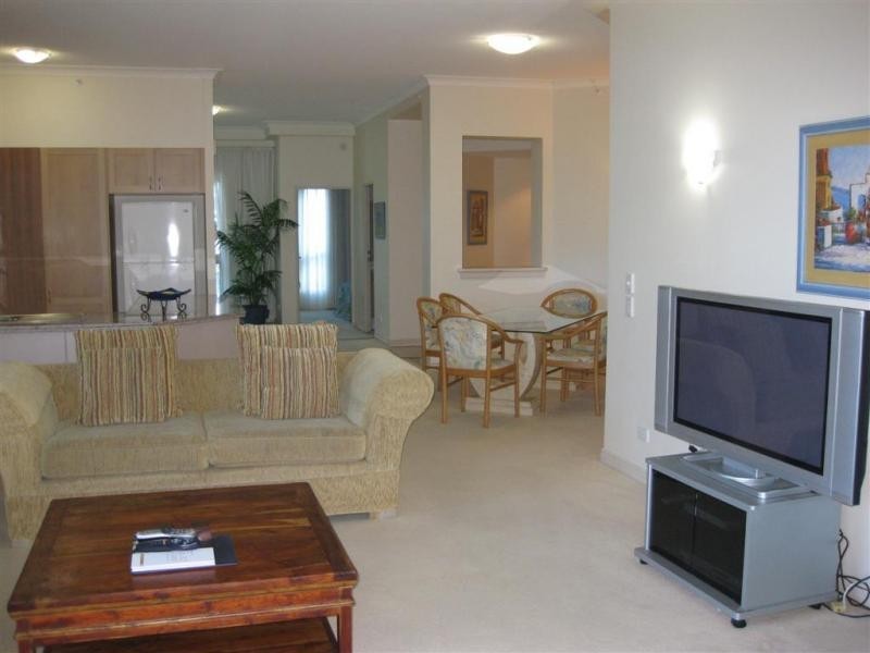 100 Old Burleigh Road BROADBEACH 4218, Broadbeach QLD 4218