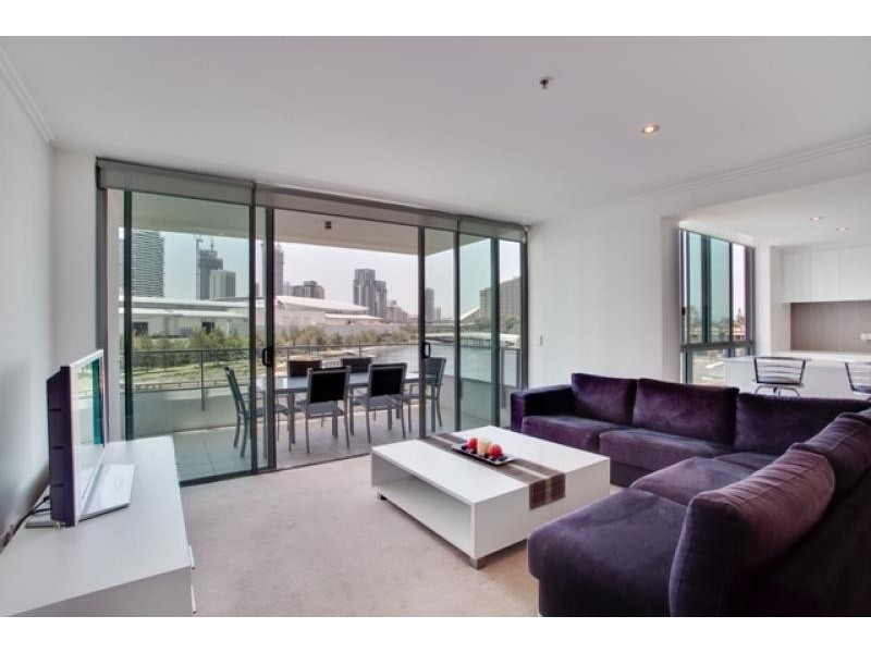 33 T E Peters Drive BROADBEACH 4218, Broadbeach QLD 4218