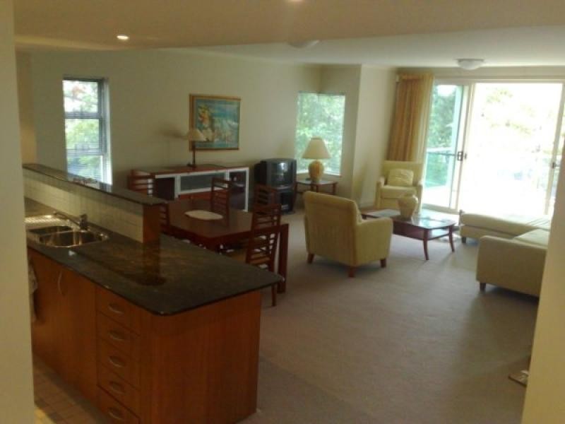 4112 Archer Hill BENOWA 4217, Benowa QLD 4217