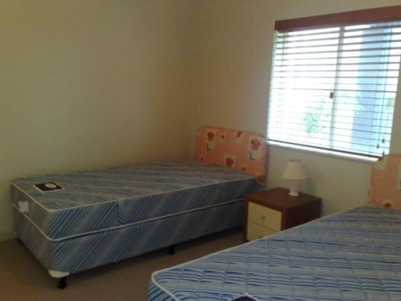 4112 Archer Hill BENOWA 4217, Benowa QLD 4217