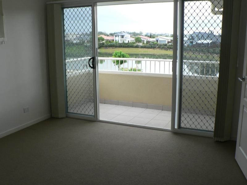 2 Pauls Lane VARSITY LAKES 4227, Varsity Lakes QLD 4227