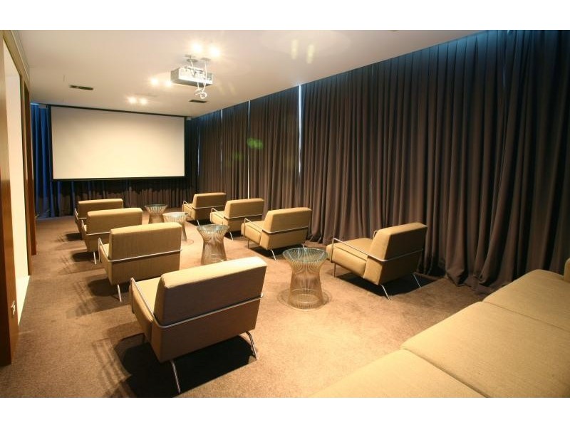 17 Albert Avenue BROADBEACH 4218, Broadbeach QLD 4218