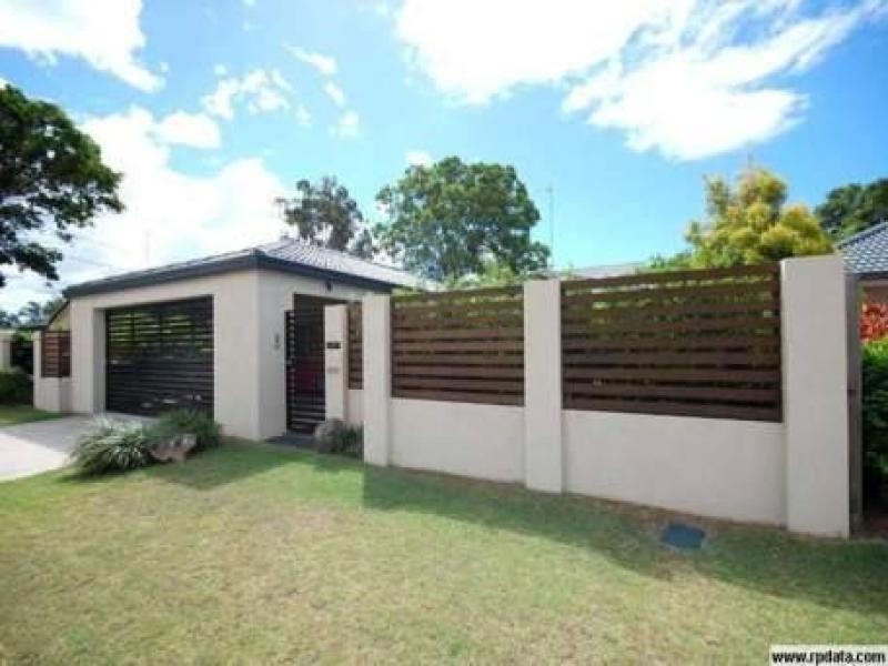 45 Coogeen Street BUNDALL 4217, Bundall QLD 4217