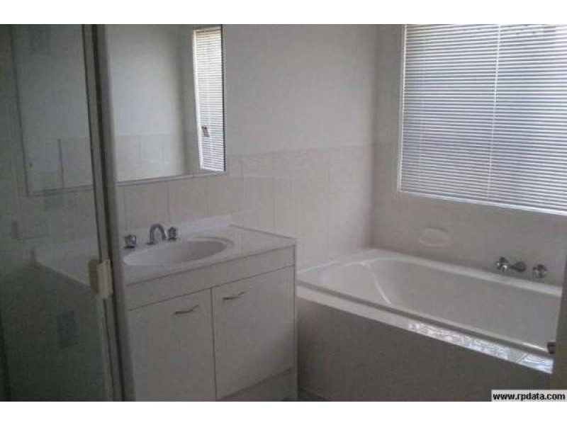 17 Glenafton  Court ORMEAU 4208, Ormeau QLD 4208