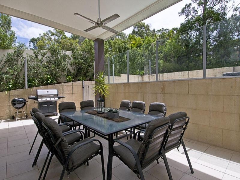 5014A Riverwood Grove BENOWA 4217, Benowa QLD 4217