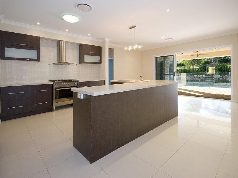 6010 The Boulevard  BENOWA 4217, Benowa QLD 4217