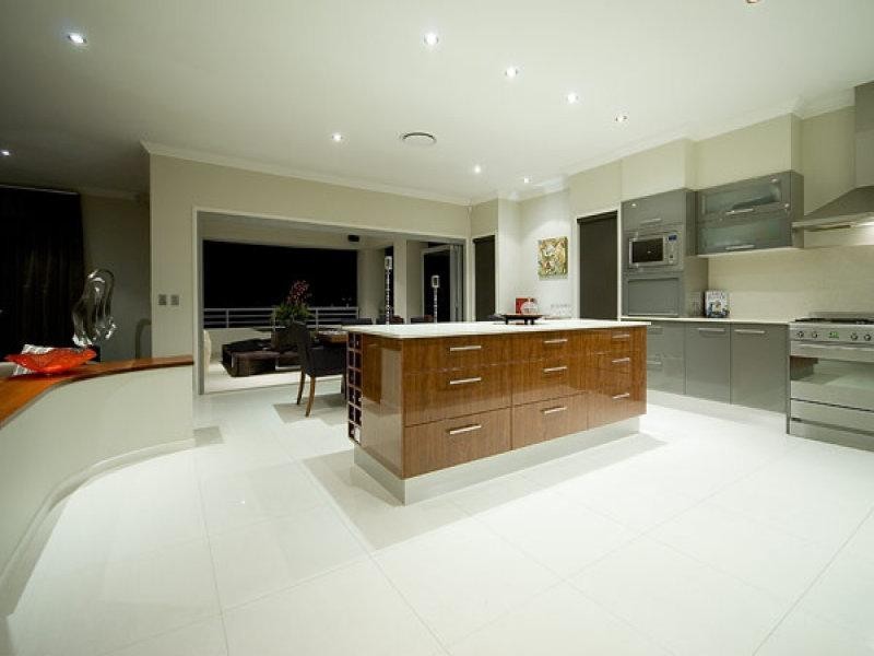 1003 Lakeview Terrace  BENOWA 4217, Benowa QLD 4217