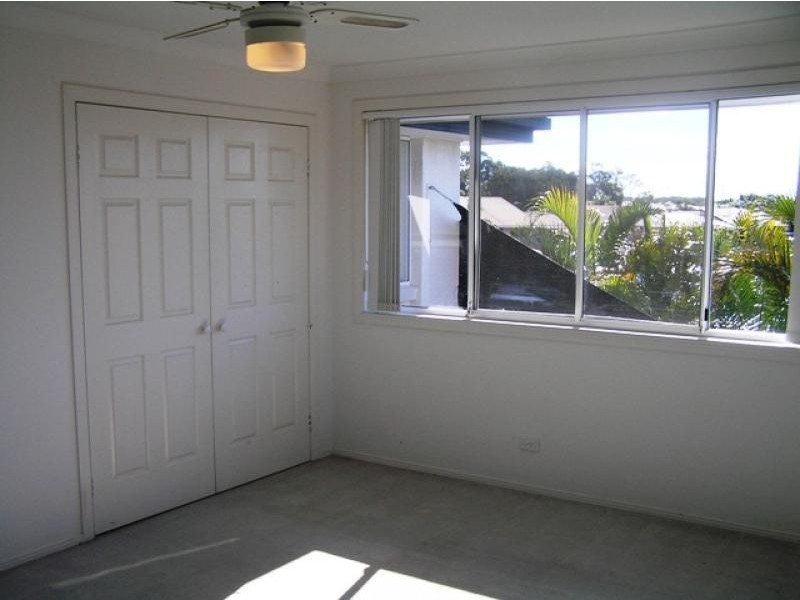 140 Sundance Way  RUNAWAY BAY 4216, Runaway Bay QLD 4216