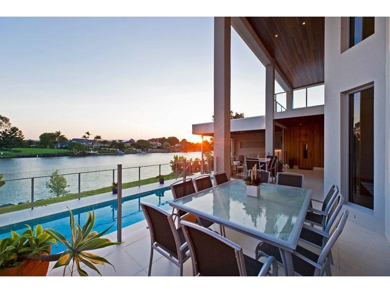 4002 The Boulevarde  BENOWA 4217, Benowa QLD 4217