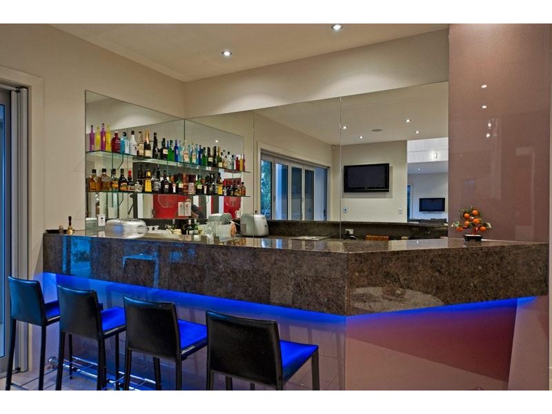 4002 The Boulevarde  BENOWA 4217, Benowa QLD 4217