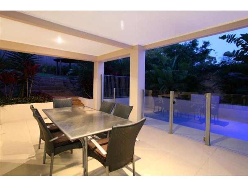 1013 Lakeview Terrace  BENOWA 4217, Benowa QLD 4217