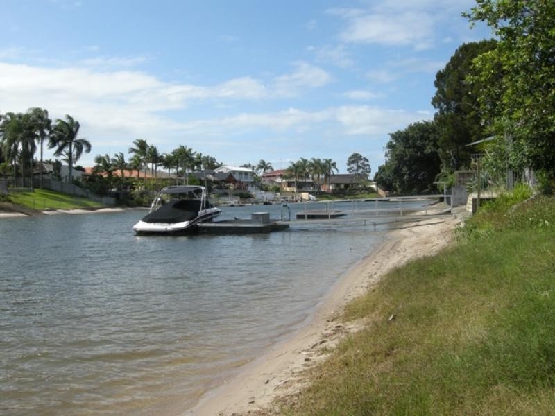 11 Platypus Avenue SORRENTO 4217, Sorrento QLD 4217