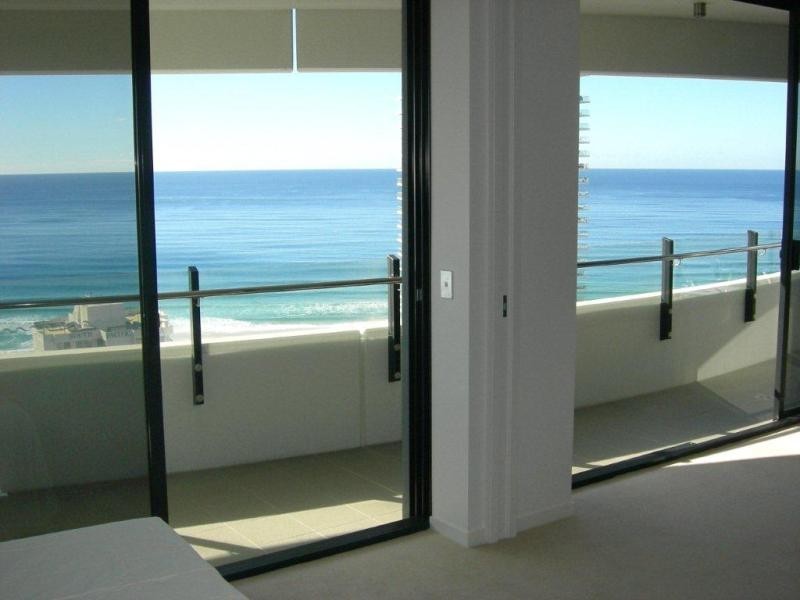 89 Surf Parade BROADBEACH 4218, Broadbeach QLD 4218