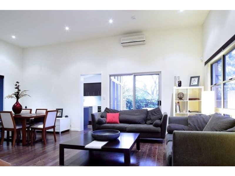 1 Elaine Street  SOUTHPORT 4215, Southport QLD 4215