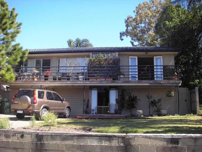 14 Cascade Avenue BENOWA 4217, Benowa QLD 4217